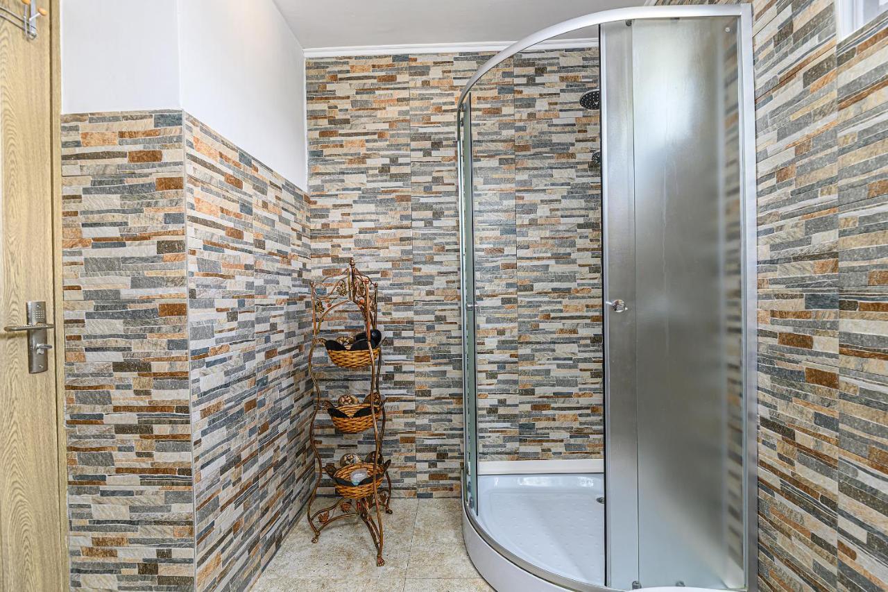 Mountain Oasis Apartment Sinaia Extérieur photo